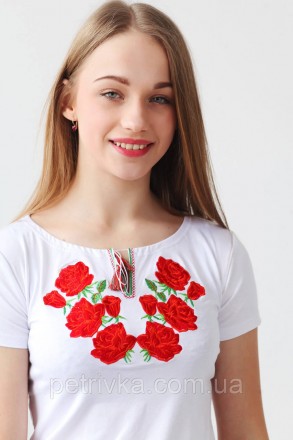 Вышивка Два цвета
Женская футболка вышиванка - неотъемлемая составляющая гардеро. . фото 7
