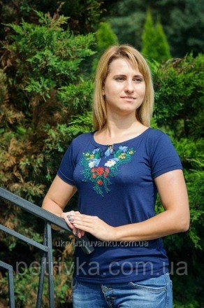 Вышивка "Волошки"
Женская футболка вышиванка - неотъемлемая составляющая гардеро. . фото 3