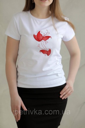 Жіноча біла футболка в стилі CASUAL, з вишитим принтом Метелики.
Висока якість т. . фото 3