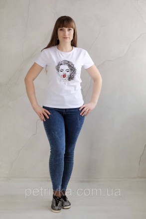 Жіноча біла футболка в стилі CASUAL, з вишитим принтом Дівчина
Висока якість тка. . фото 2