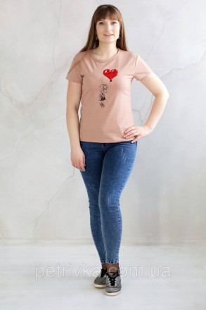 Жіноча футболка в стилі CASUAL, з вишитим принтом Дівчинка з кулькою серце.
Висо. . фото 2