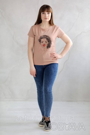 Жіноча футболка в стилі CASUAL, з вишитим принтом Дівчина.
Висока якість тканини. . фото 1