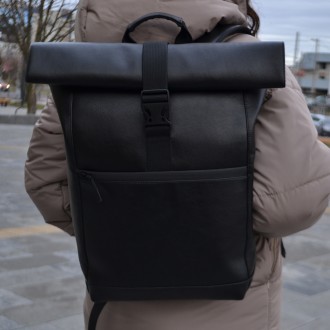  Характеристики рюкзака:
	внутри мягкий и защищен отдел для ноутбука с фиксаторо. . фото 8