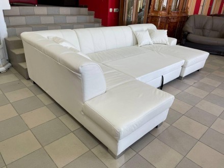 Новый кожаный угловой п-образный диван. Обтянут диван кожей белого цвета, задняя. . фото 6