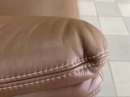 • Кожаный диван (выставочный образец) состояние нового
• Материал - кожа коричне. . фото 9