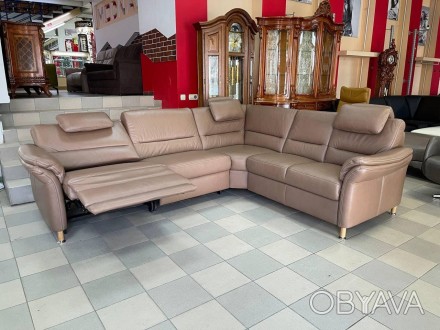 • Кожаный диван (выставочный образец) состояние нового
• Материал - кожа коричне. . фото 1