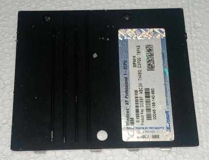 Сервісна кришка з ноутбука IBM ThinkPad T30 46L4775 46P2488 N75

Стан на фото.. . фото 2