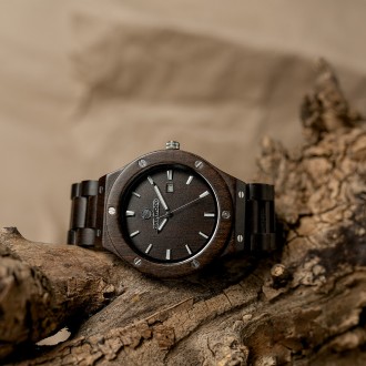 Дерев'яний наручний годинник "BlackWood"
Оригінальний годинник BlackWood виготов. . фото 15