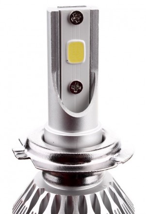 Описание Комплекта LED ламп C6 H7 5540
Комплект LED ламп C6 H7 5540 характеризуе. . фото 3