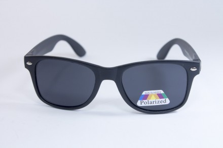 Детские очки с линзой Polarized
Качественные очки с лизой Polarized. 100% защита. . фото 2