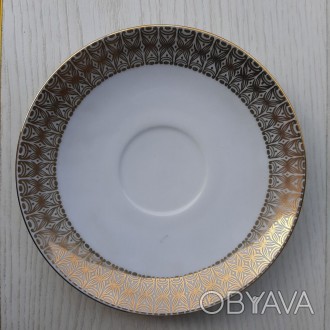 Десертная винтажная тарелочка с позолоченной окантовкой Winterling Bavaria

Ди. . фото 1