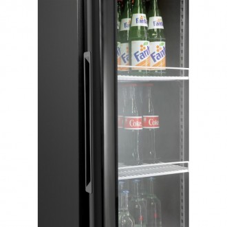Холодильный шкаф 300LИмеет черный цвет. Материал изготовления - Сталь С покрытие. . фото 5