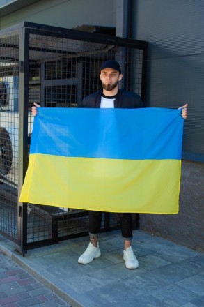 
 Флаг Украины выполнен из полиэстра – надежного и прочного материала. *Флаг сос. . фото 5