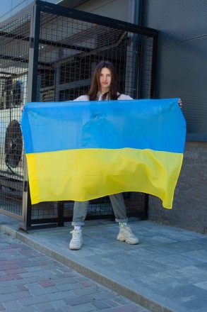 
 Флаг Украины выполнен из полиэстра – надежного и прочного материала. *Флаг сос. . фото 4