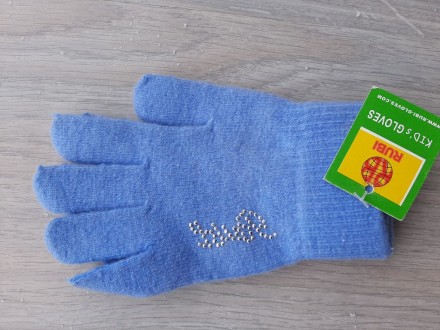 Детские зимние шерстяные перчатки

Хорошее качество

Длина 15,4 см
Ширина 7. . фото 2