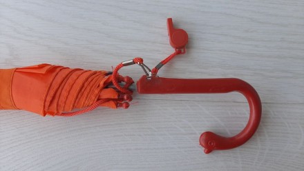 Детский зонтик (оранжевый)

Диаметр 88 см
Длина 61 см. . фото 7