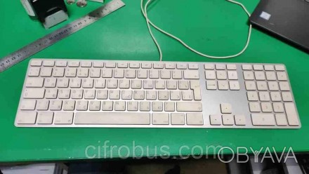 Клавиатура Apple A1243 алюминиевая с числовым блоком
Внимание! Комиссионный това. . фото 1