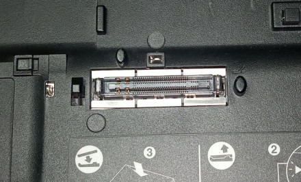 Док-станція Lenovo ThinkPad X6 UltraBase Docking Station 42W4635 42W4634 N7

С. . фото 5