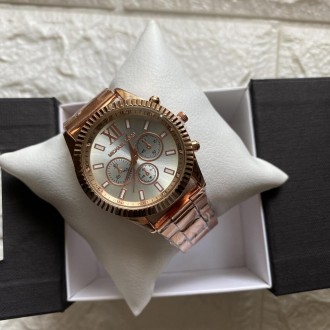 
Женские наручные часы в подарочной коробочке Michael Kors люкс реплика
Характер. . фото 3