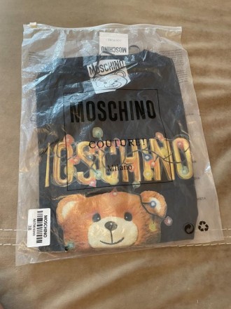 Женская черная футболка Moschino Christmas Teddy Bear. Классическая футболка с к. . фото 4