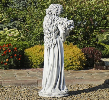 Садова фігура Богиня Ізобілія виготовлена з «штуменяшеного каменю» в сірому коль. . фото 5