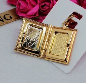 Красивый кулон под фото из медицинского золота Xuping, открывается 
Материал : г. . фото 3