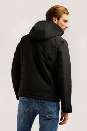 Короткая мужская куртка Finn Flare демисезонная с капюшоном черная. На ткань с и. . фото 6