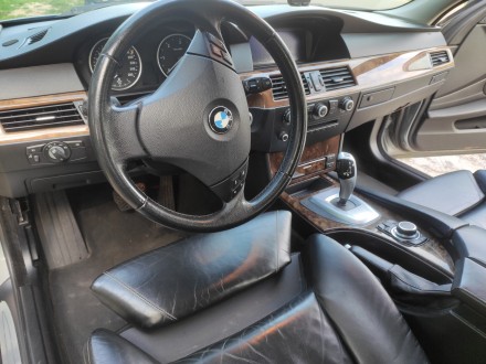 Продам BMW 520d Touring Special Edition Sport
2010 року. Стан відмінний, сів і . . фото 7