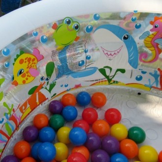 Надувной бассейн для детей с надувный дном Intex "Аквариум" с шариками 10 штук.
. . фото 8