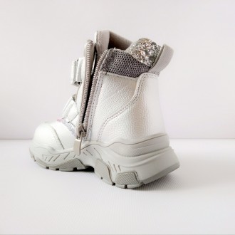 
Теплые демисезонные сапоги-ботинки от MLV девочкам
Артикул 8843-4
Температурный. . фото 4