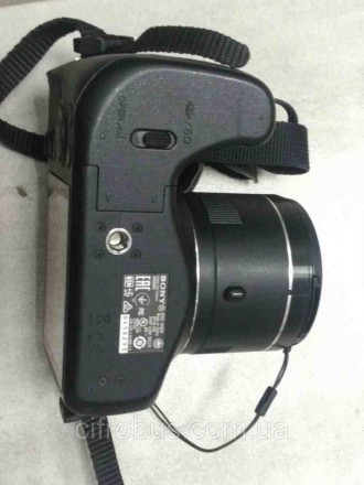 Фотокамера с суперзумом, матрица 20.4 МП (1/2.3"), съемка видео 720p, оптический. . фото 9