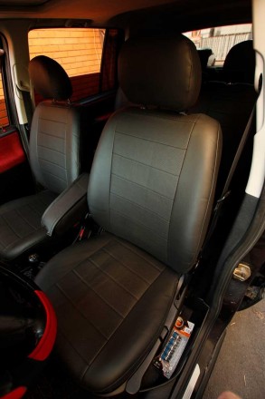Чохли на сидіння Ауді А4 Б6 (Audi A4 B6) (модельні, окремий підголовник)
Модельн. . фото 2