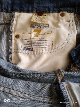 Чёткие фирменные джинсы из Америки,состояние очень хорошее,оригинал.
п.о.т.39см. . фото 6