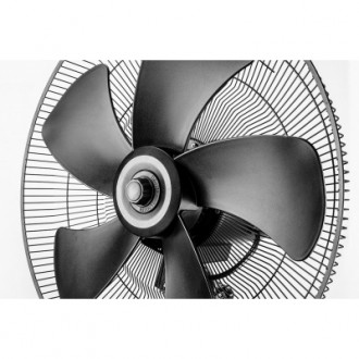 Мощный 100-ваттный вентилятор в промышленном исполнении подойдет для помещений с. . фото 3