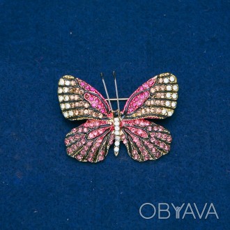 Брошка Метелик золотистий метал, рожеві, золотисті і білі стрази 38х47мм + - куп. . фото 1
