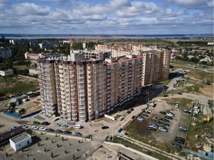 Продается квартира-студия на 2 этаже 13-ти этажного дома. Общая площадь 31 кв.м.. Суворовский. фото 2
