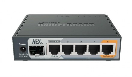 hEX S - это пятипортовый Gigabit Ethernet-маршрутизатор.
По сравнению с hEX, hEX. . фото 2