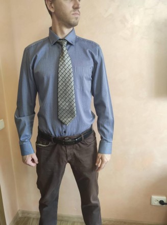 Модная рубашка мужская классическая с длинным рукавом , галстук в подарок.
Прода. . фото 2
