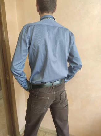 Модная рубашка мужская классическая с длинным рукавом , галстук в подарок.
Прода. . фото 3