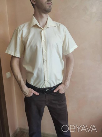 Модная рубашка мужская классическая с коротким рукавом молочного цвета.
Продаю м. . фото 1
