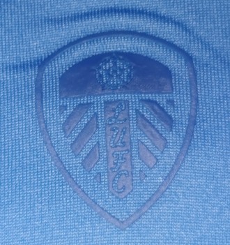 Футбольная кофта FC Leeds United, официальный продукт, размер-S, длина-66см, под. . фото 7