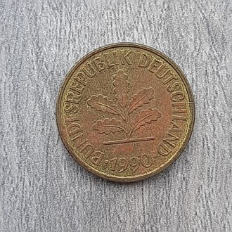 Монета ФРГ 5 пфеннигов 1990 D

Сталь с латунным покрытием. . фото 5