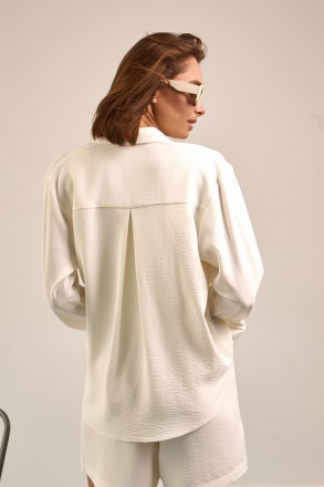 Женский костюм Stimma Идани. Костюм с однотонной ткани, состоит из шорт, рубашки. . фото 5