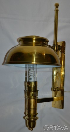 Настенная лампа Ар-деко.
Высота 60 см.
Латунь,эмаль.
В рабочем состоянии. . фото 1