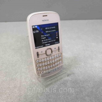 Телефон, поддержка двух SIM-карт, QWERTY-клавиатура, экран 2.4", разрешение 320x. . фото 3