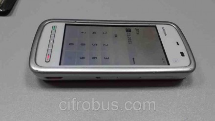 Смартфон, Symbian OS 9.4, экран 3.2", разрешение 640x360, камера 2 МП, память 70. . фото 2