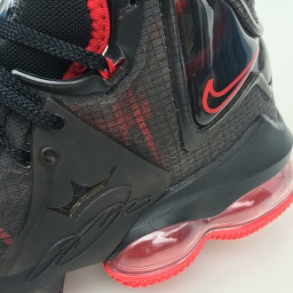  Добро пожаловать в мир Nike LeBron XIX – новейшей модели кроссовок, котор. . фото 6