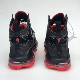  Добро пожаловать в мир Nike LeBron XIX – новейшей модели кроссовок, котор. . фото 3
