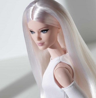  
Коллекционная кукла Barbie Signature Looks Двигайся как я Блондинка Оригинал
К. . фото 6