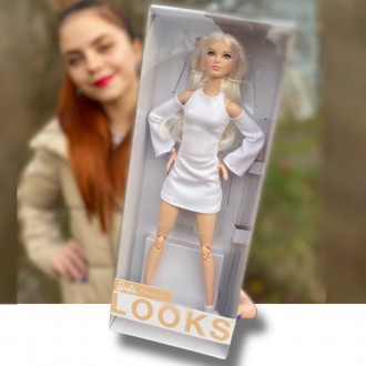  
Коллекционная кукла Barbie Signature Looks Двигайся как я Блондинка Оригинал
К. . фото 2